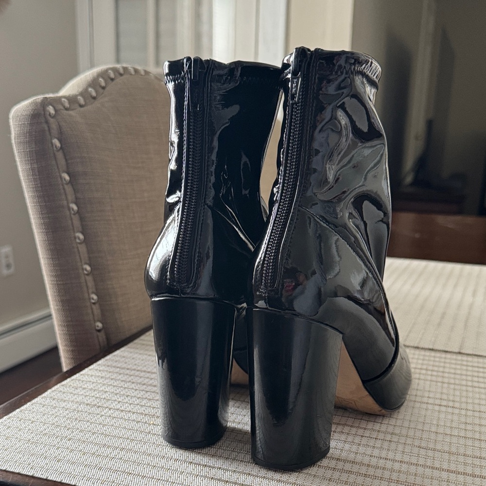 Aldo Black Patent Block Heel Ankle Booties - Picture 3 of 8